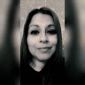 Meet your Posher, Lorena